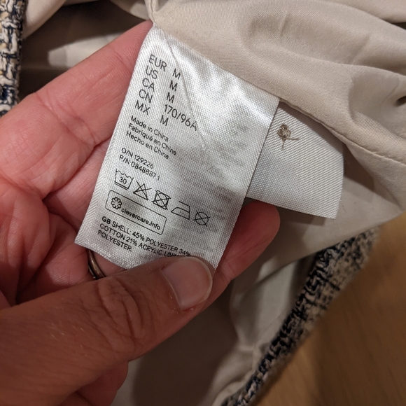 H&M slightly oversized blazer - Picture 6 of 8